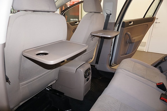 Volkswagen Golf Plus 26 of 30