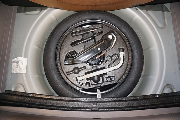 Volkswagen Golf Plus 21 of 30