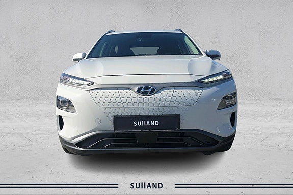 Hyundai Kona 8 of 30