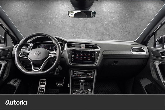 Volkswagen Tiguan 14 of 28