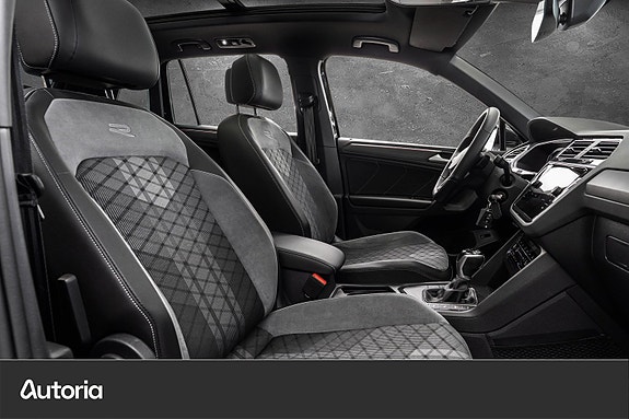 Volkswagen Tiguan 16 of 28