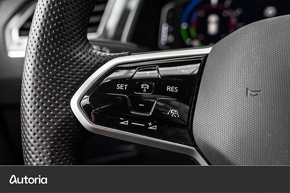 Volkswagen Tiguan 19 of 28
