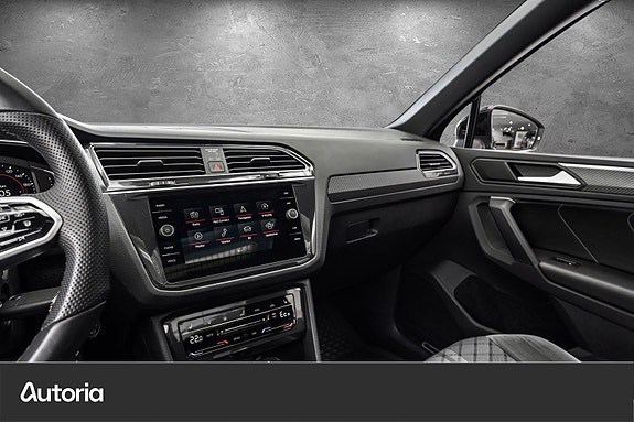 Volkswagen Tiguan 23 of 28