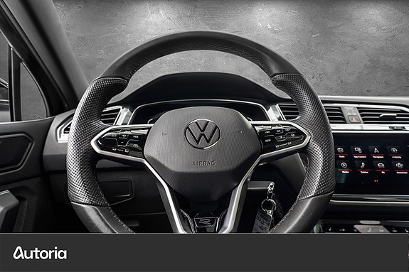 Volkswagen Tiguan 18 of 28