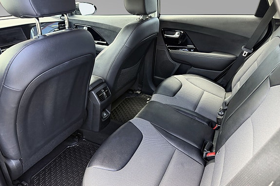 Kia e-Niro 23 of 26