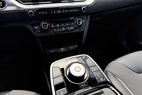Kia e-Niro 16 of 26
