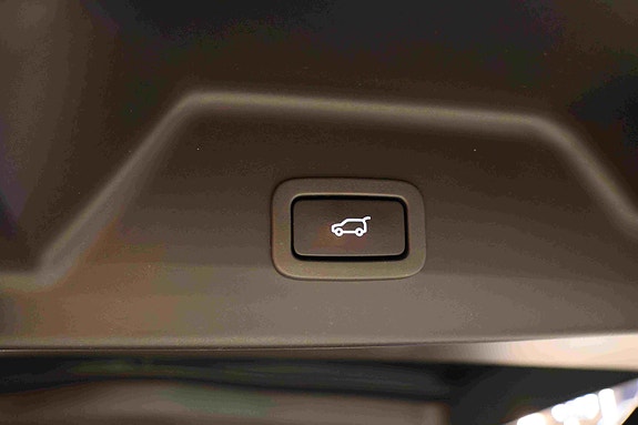 Land Rover Range Rover 24 of 30