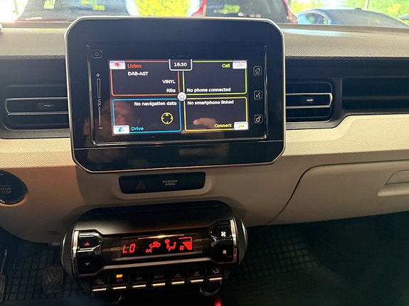 Suzuki Ignis 13 of 17