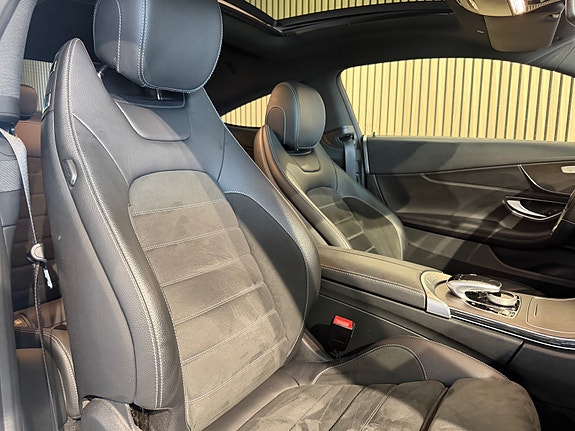Mercedes-Benz C200 17 of 30