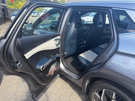 BYD Atto 3 14 of 30