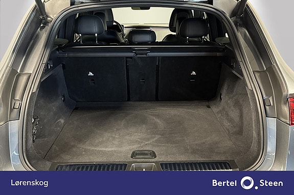 Mercedes-Benz EQE SUV 23 of 26