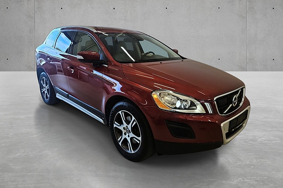 Volvo XC60 11 of 30