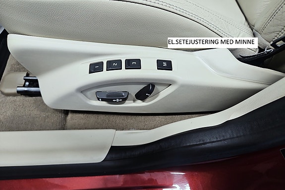 Volvo XC60 25 of 30