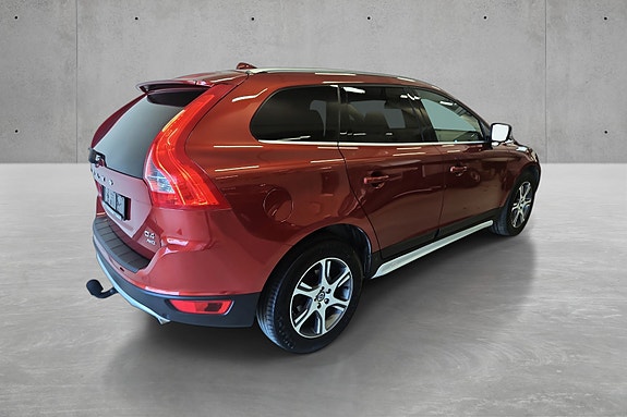 Volvo XC60 12 of 30