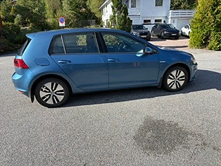 Volkswagen e-Golf VII 7 of 9