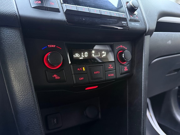 Suzuki Swift 16 of 23