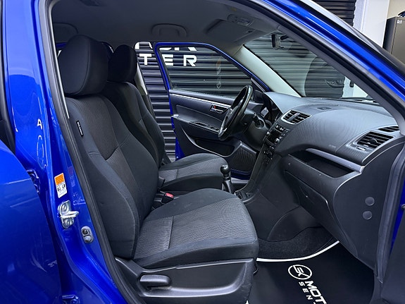 Suzuki Swift 18 of 23