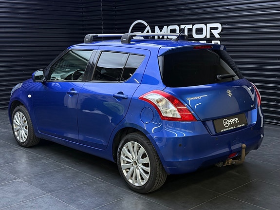 Suzuki Swift 2 of 23