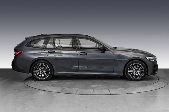 BMW 330e 7 of 30