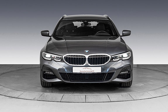 BMW 330e 9 of 30