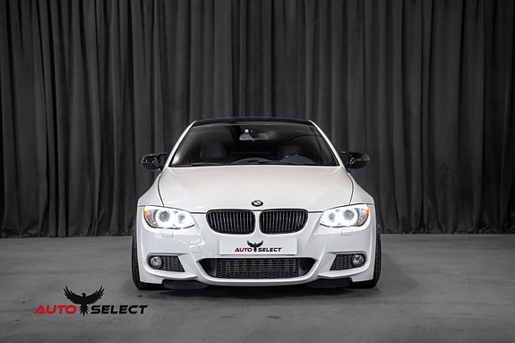 BMW 320d 5 of 30