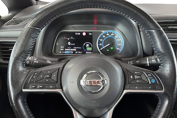 Nissan Leaf 16 of 26