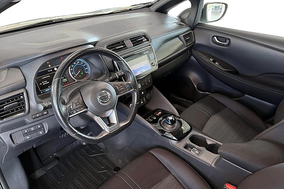 Nissan Leaf 7 of 26