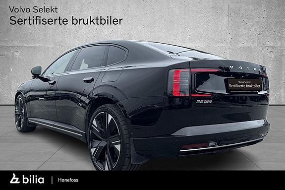 Volvo ES90 19 of 30