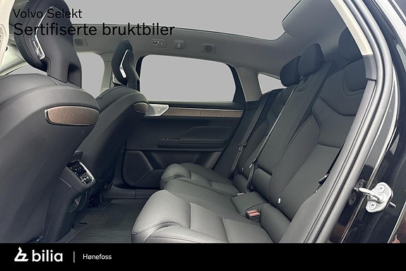 Volvo ES90 14 of 30