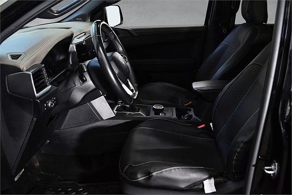 Volkswagen Amarok 17 of 21