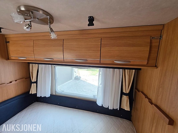 Adria 663uk 19 of 26