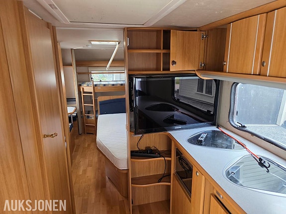 Adria 663uk 8 of 26