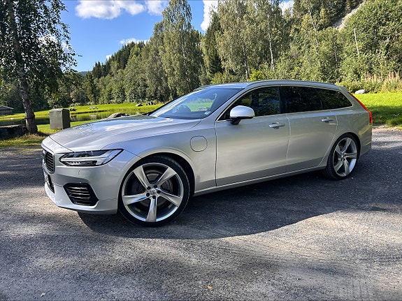 Volvo V90 3 of 21