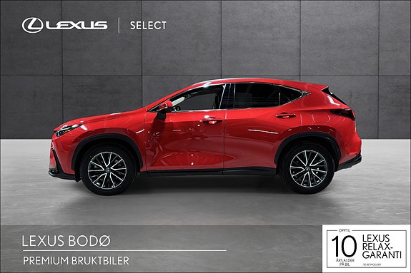 Lexus NX450h 2 of 23