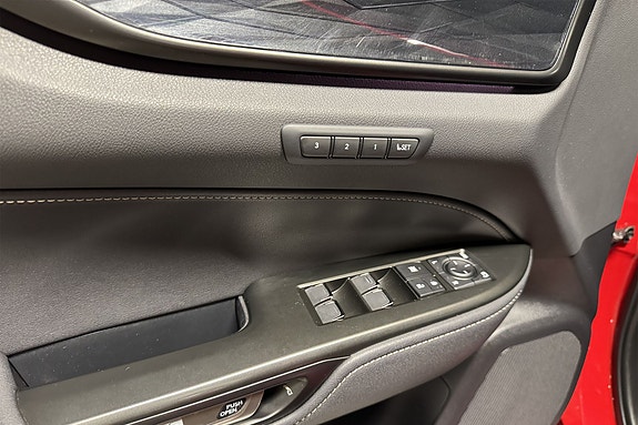 Lexus NX450h 20 of 23