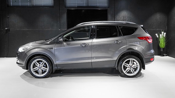 Ford Kuga 2 of 30
