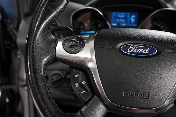 Ford Kuga 14 of 30