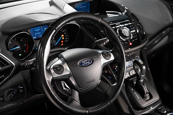 Ford Kuga 13 of 30
