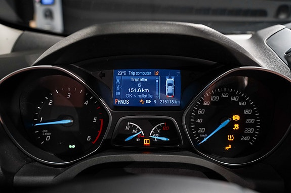 Ford Kuga 19 of 30