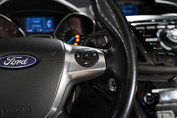 Ford Kuga 15 of 30