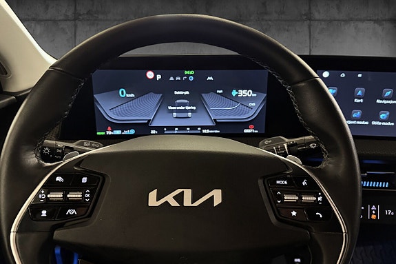 Kia EV6 18 of 29