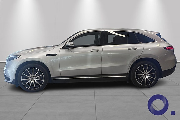 Mercedes-Benz EQC400 2 of 16