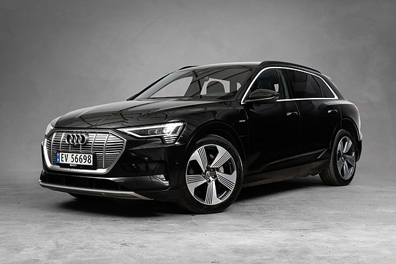 Audi e-tron 2 of 30