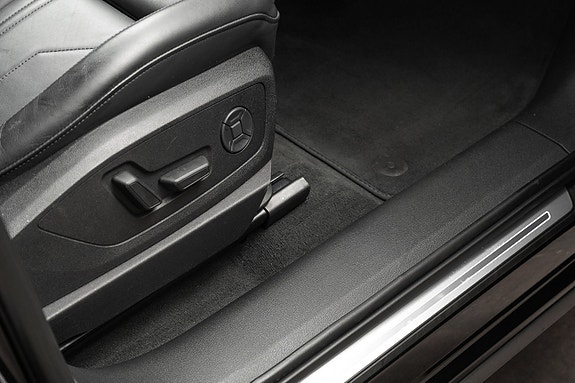Audi e-tron 25 of 30