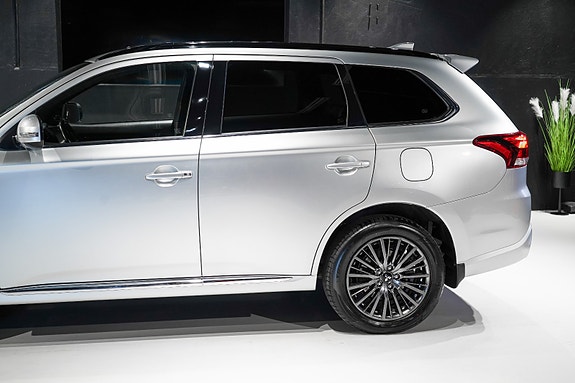 Mitsubishi Outlander 5 of 30