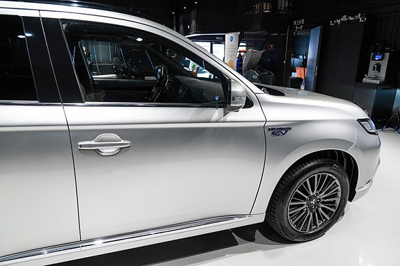 Mitsubishi Outlander 11 of 30