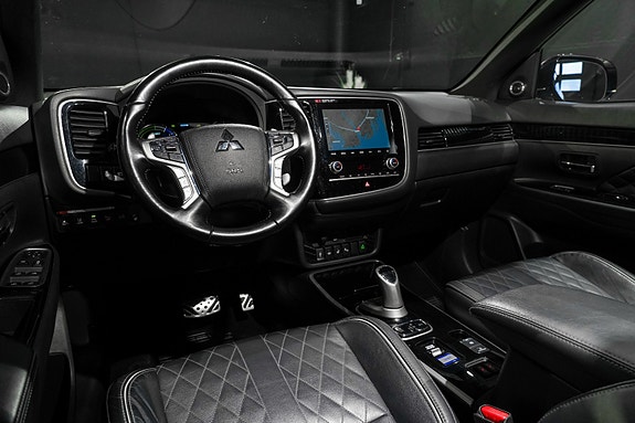 Mitsubishi Outlander 26 of 30