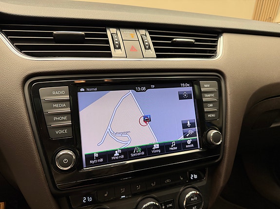 Skoda Octavia 28 of 30