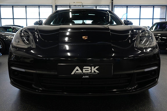 Porsche Panamera 4 5 of 30