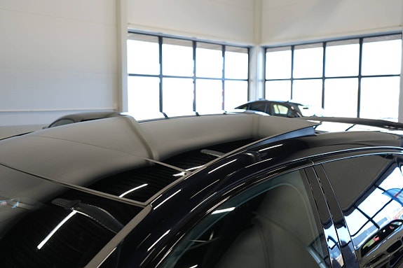 Porsche Panamera 4 23 of 30